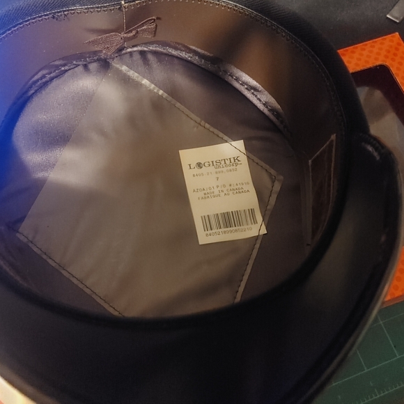 Authentic Canadian Military Pilots/Captain hat. - Picture 2 of 3